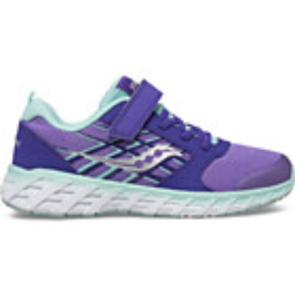 Big Kid's Wind 2.0 A/C Sneaker Sz 3.5 Purple - Pre-owned - Worn Once